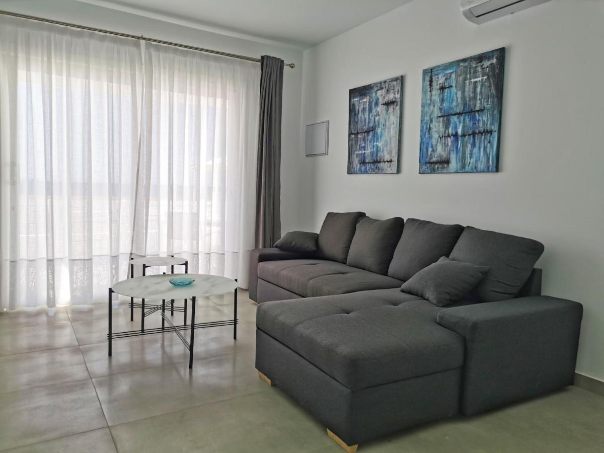 Luxury Apartment On The Beach Playa Honda  Εξωτερικό φωτογραφία